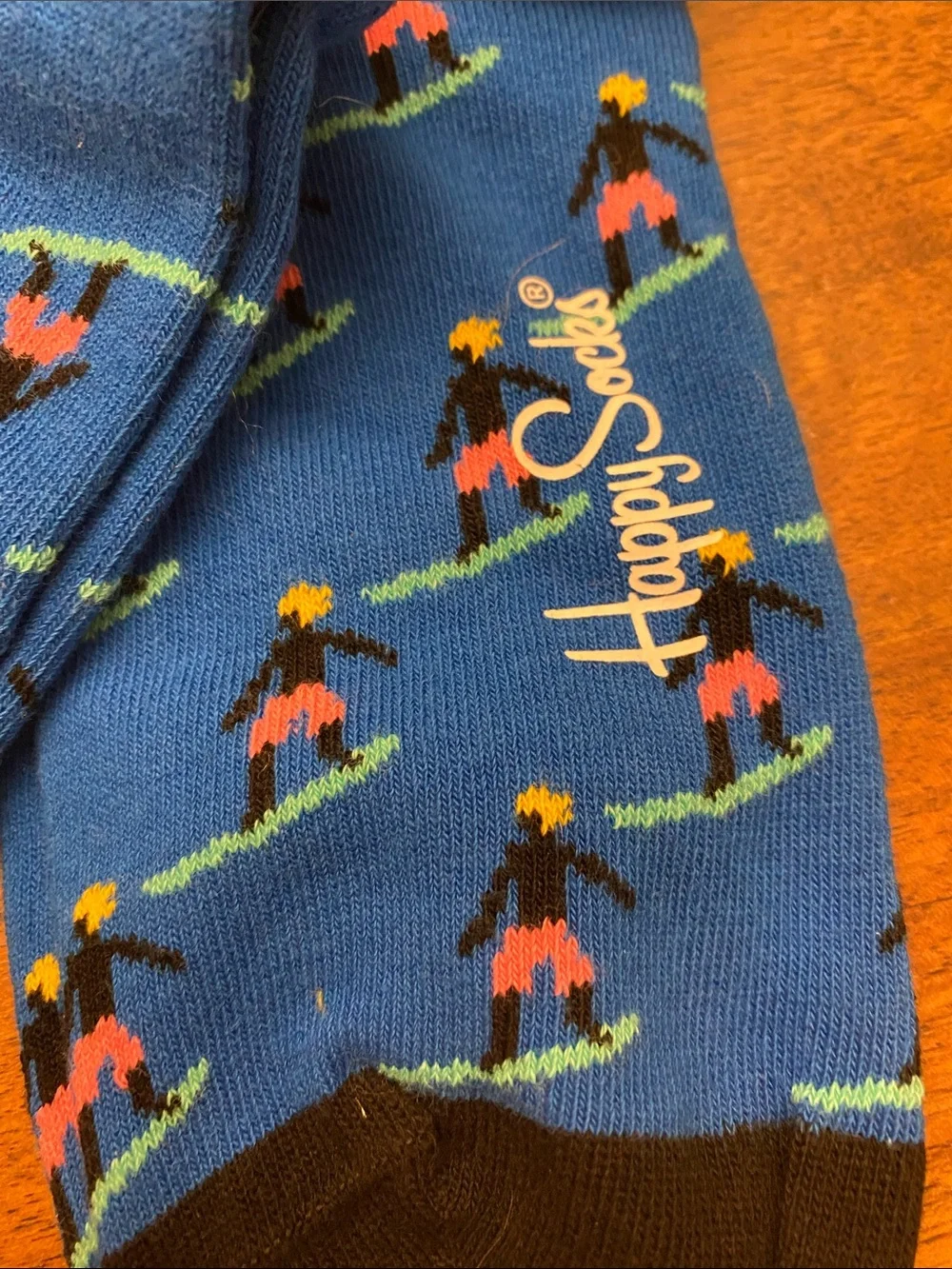FREE HAPPY SOCKS Surfer